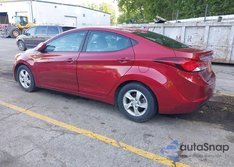 2015 Hyundai Elantra Se z USA, uszkodzony, nr VIN 5NPDH4AE2FH644994